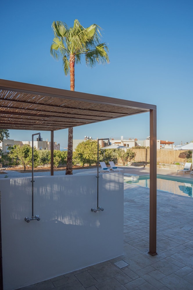 ng Lique Pool Garden Apartment, Billede 6