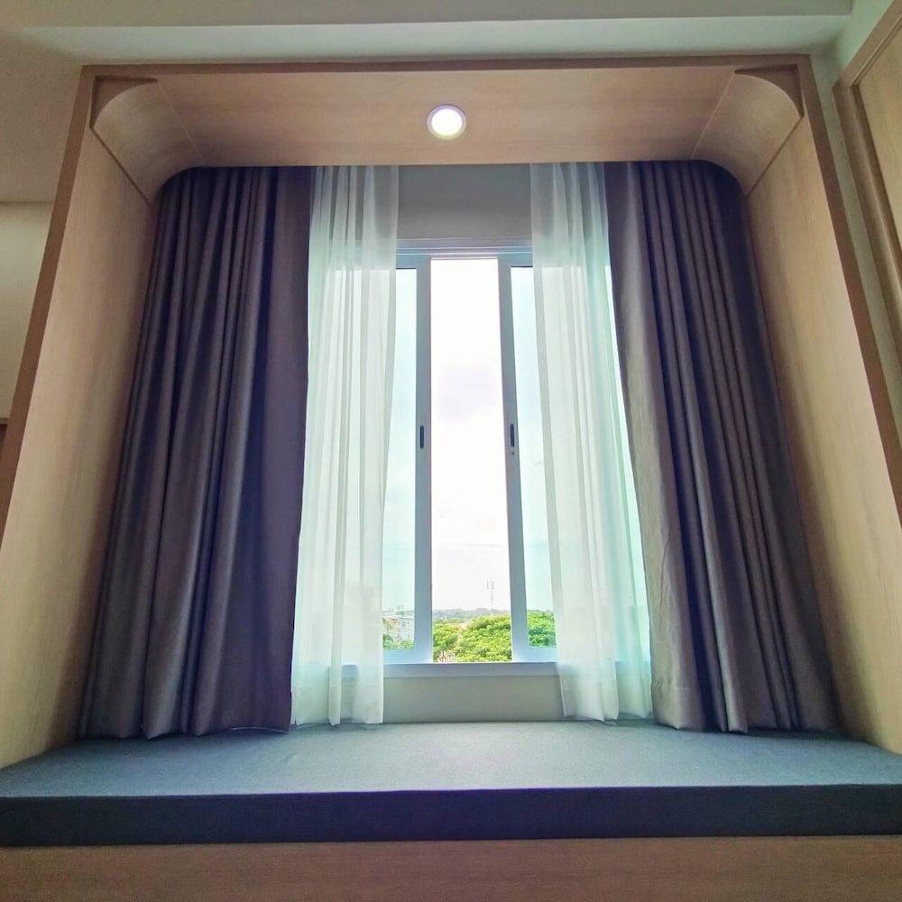 Deluxe Room, 2 Twin Beds - Photo 6