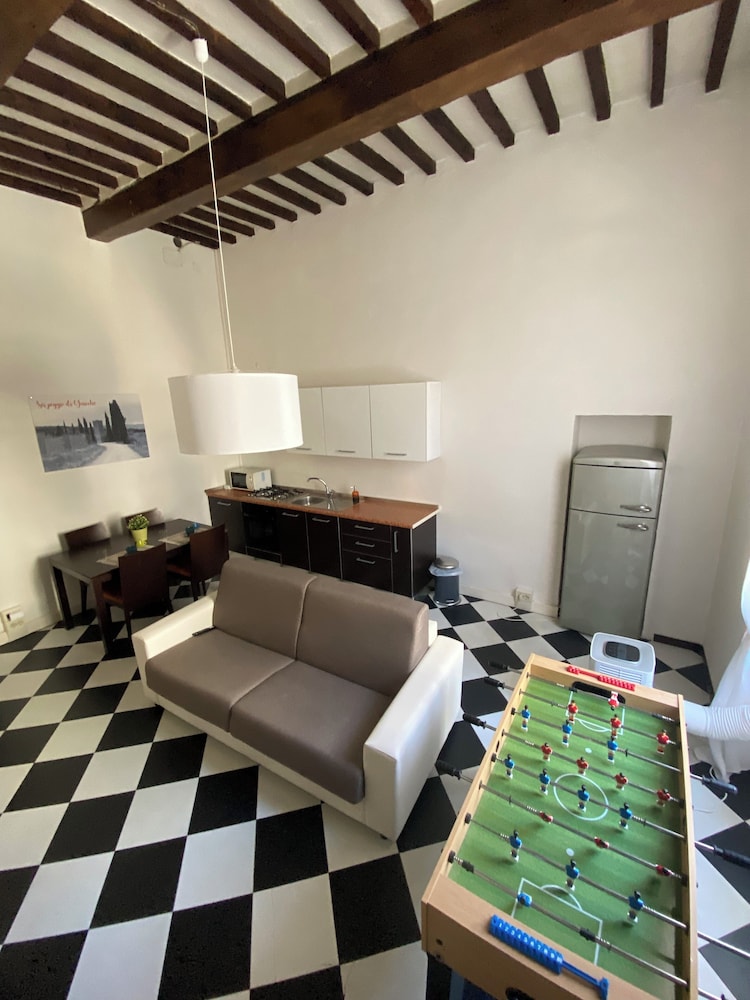 Family Apartment photo 3