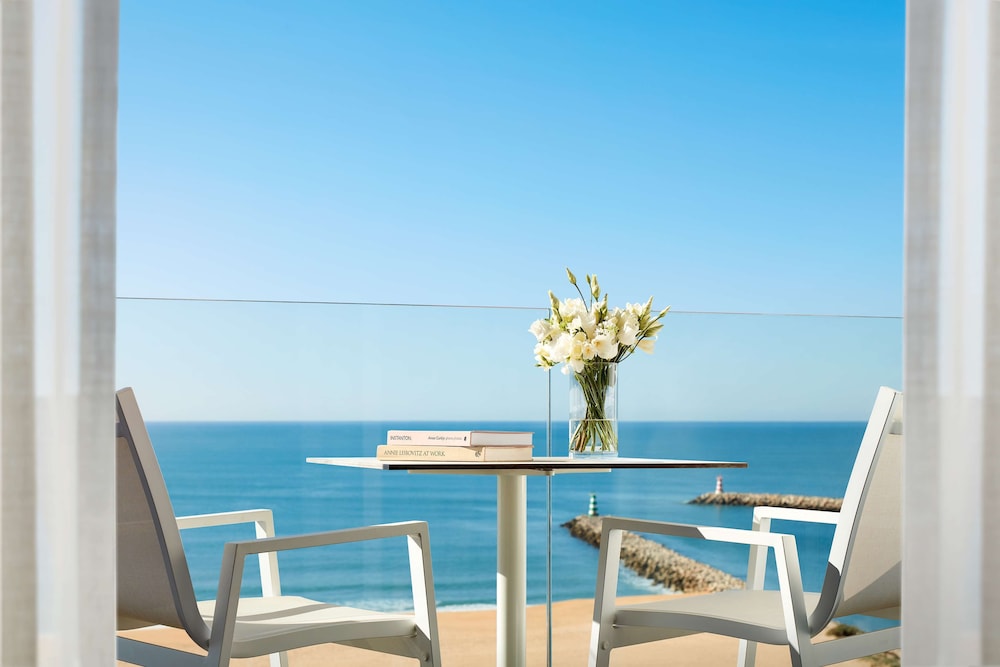 Premium Room, Sea View (Extra Bed 3 adults) - Photo 4