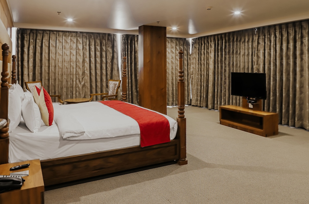 Royal Suite photo 3