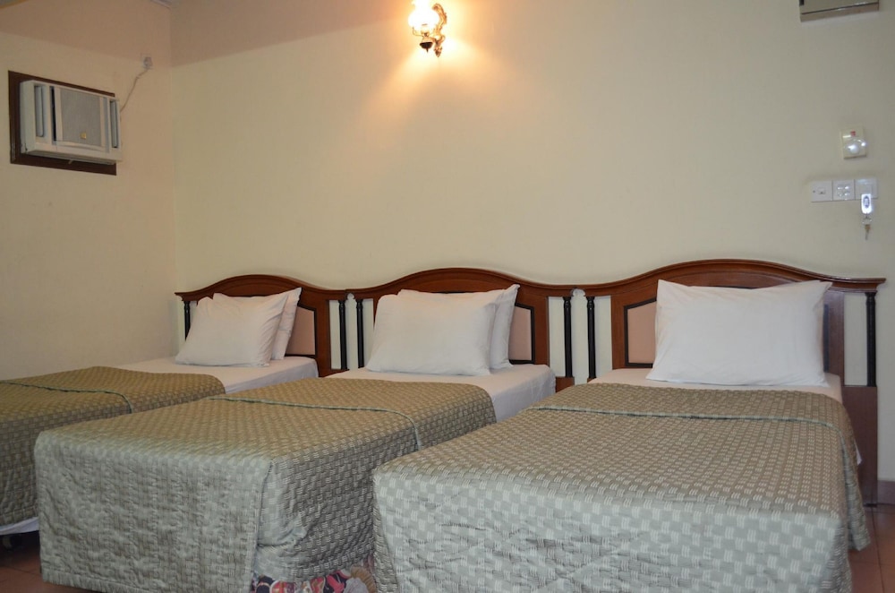 Triple Room, 3 Twin Beds