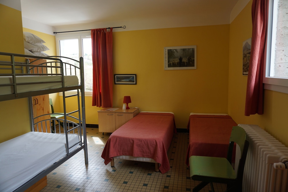 Economy Room photo 1