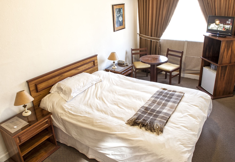 Standard Double Room - Photo 4