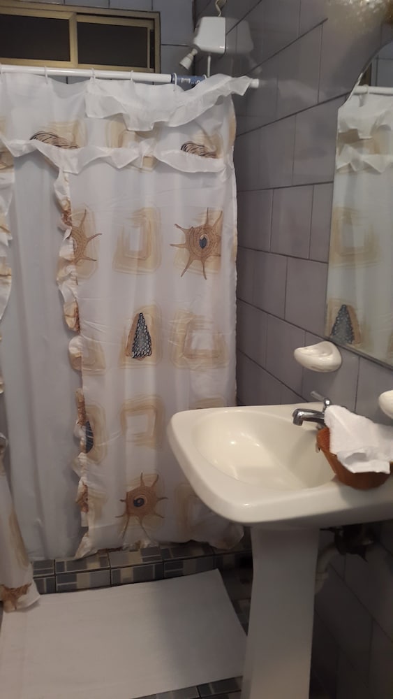 Premier Triple Room, 1 Bedroom, Non Smoking, Garden View photo 2
