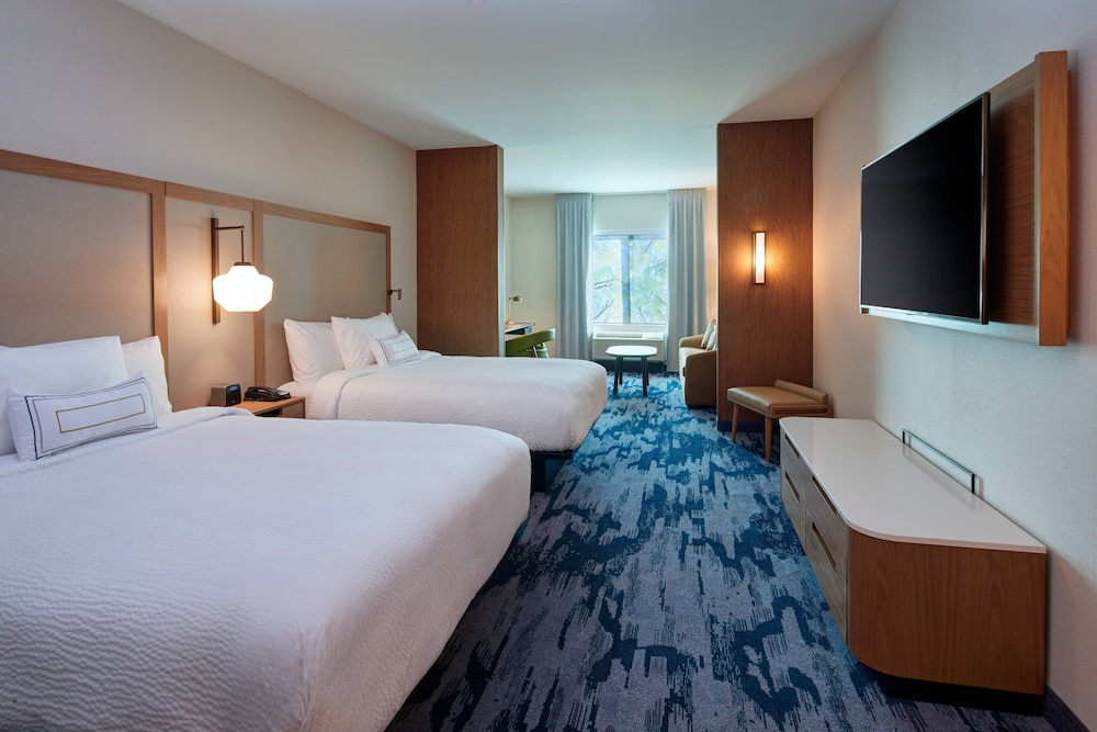 Suite, Multiple Beds (Mobility/Hearing Access, Roll-In Shwr) - Photo 1