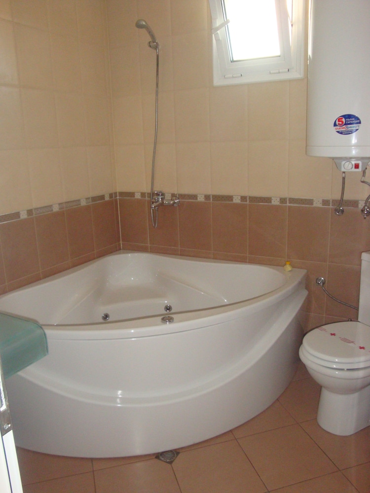 Apartment, 1 Bedroom, Balcony photo 1
