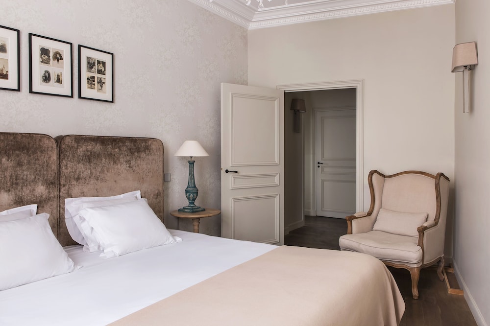 Luxury Triple Room photo 3