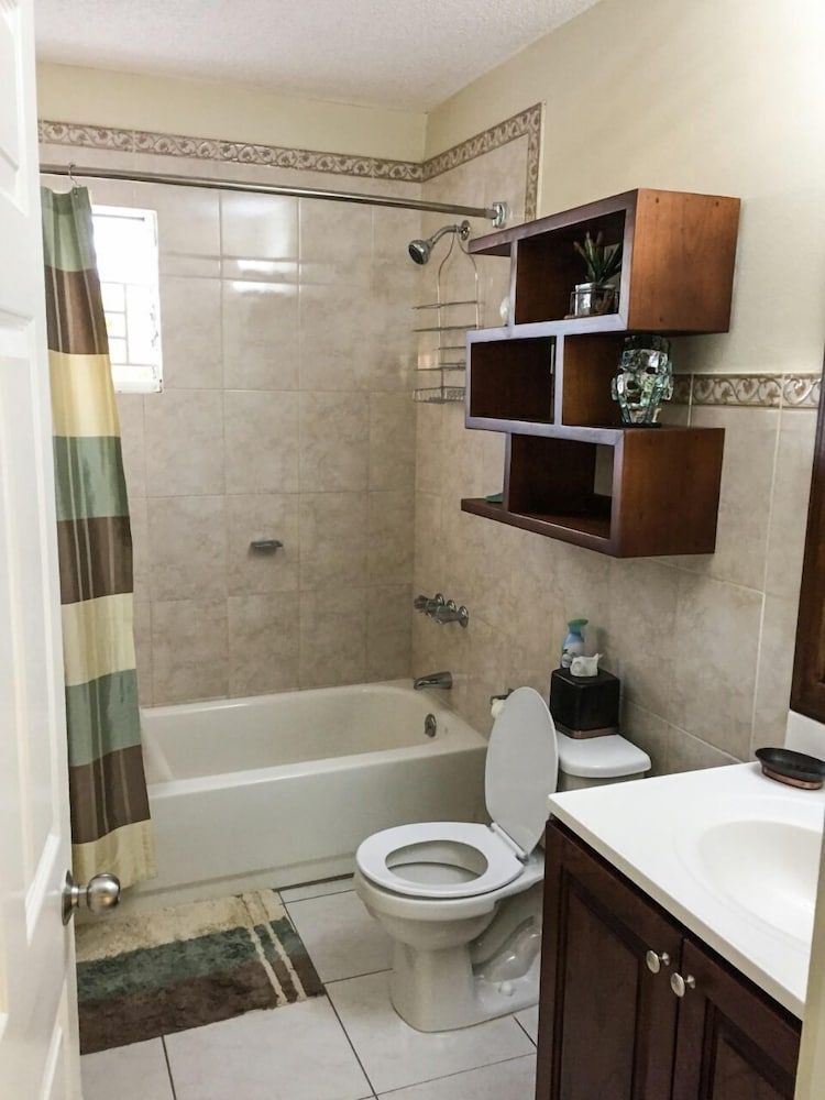 Luxury Apartment, 2 Bedrooms, 2 Bathrooms photo 1