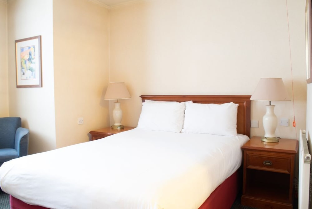 Double Or Twin Room, 1 Double Or 2 Twin Beds, Accessible - Photo 1