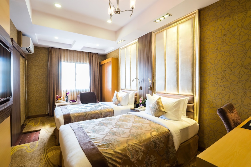 Deluxe Room, 2 Twin Beds, Non Smoking, City View photo 1