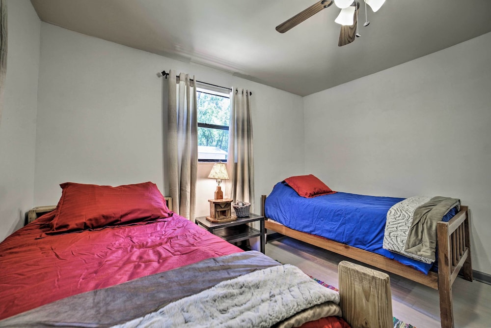 House (2 Bedrooms) photo 3