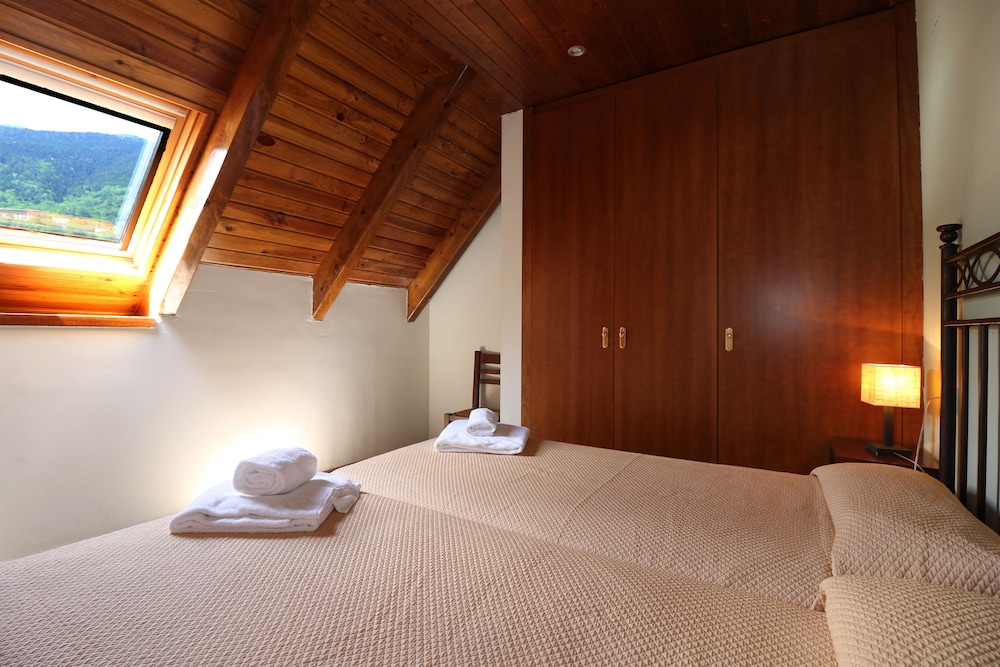 Duplex (4 adults and 1 child) photo 2