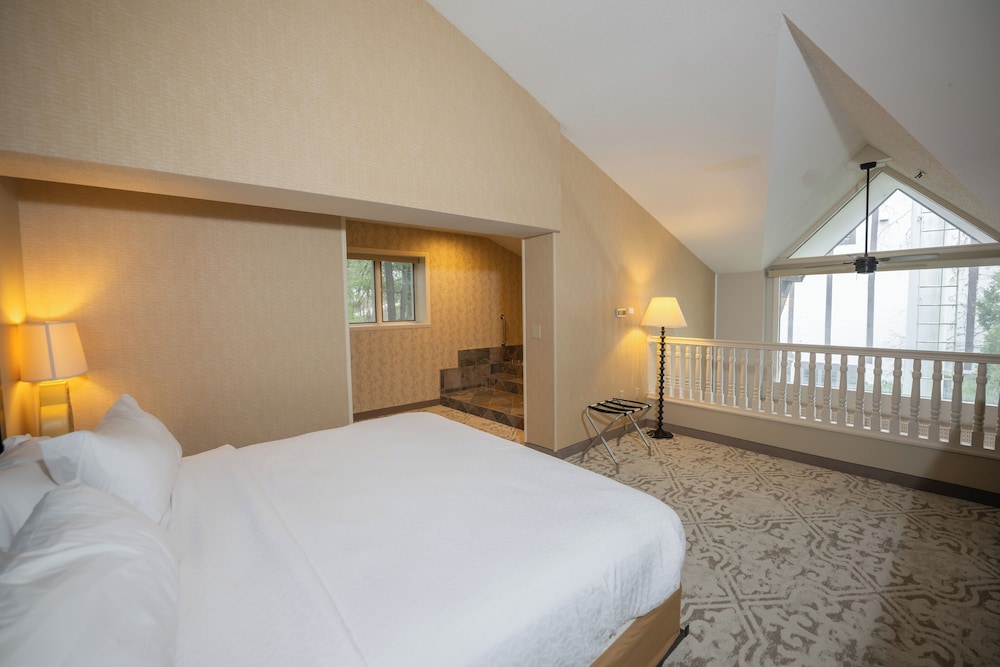 Presidential Suite, 1 King Bed, Non Smoking
