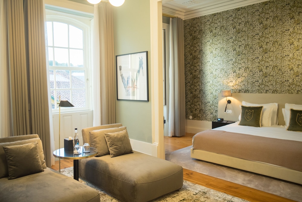 Junior Studio Suite