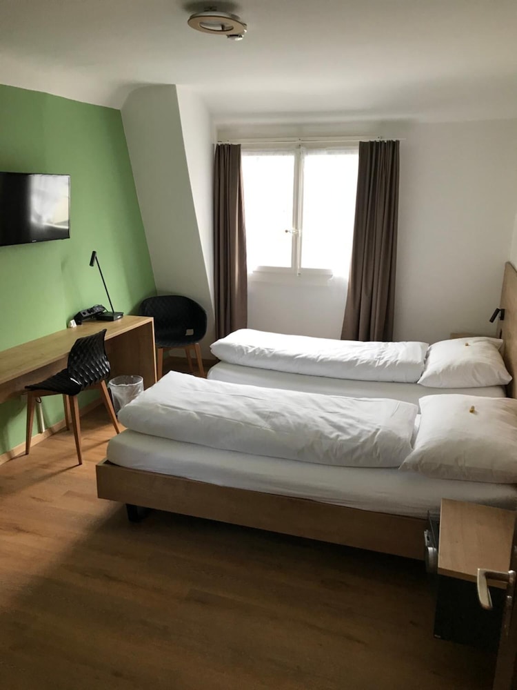 Room (Kreuzzimmer)