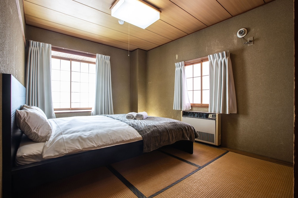 Double Room for 3 Guests - Photo 3