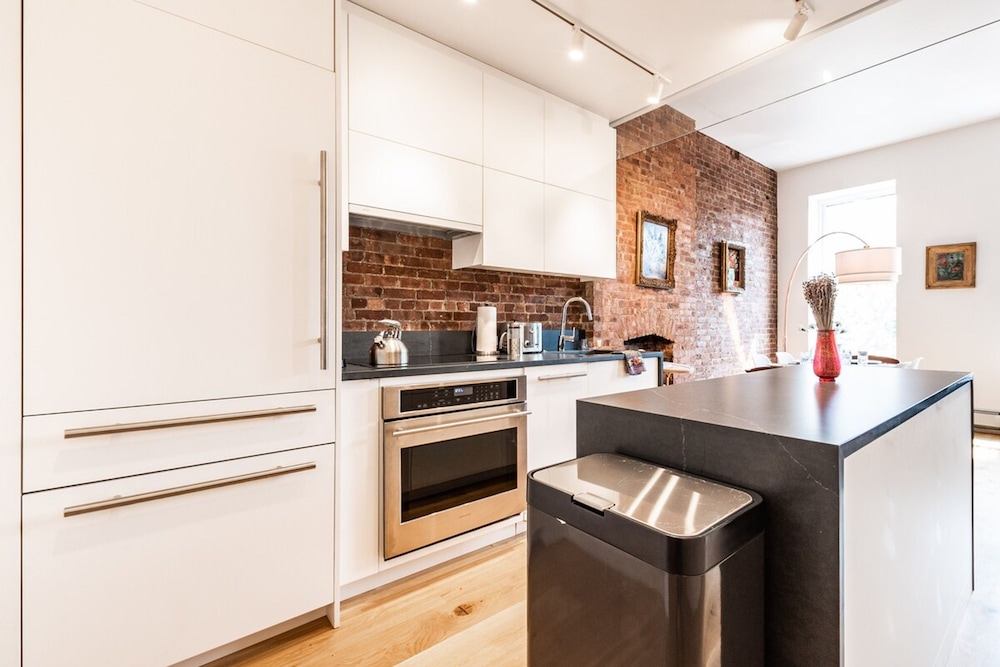 Apartment photo 2