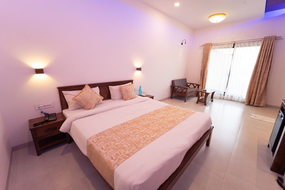 Royal Room photo 3