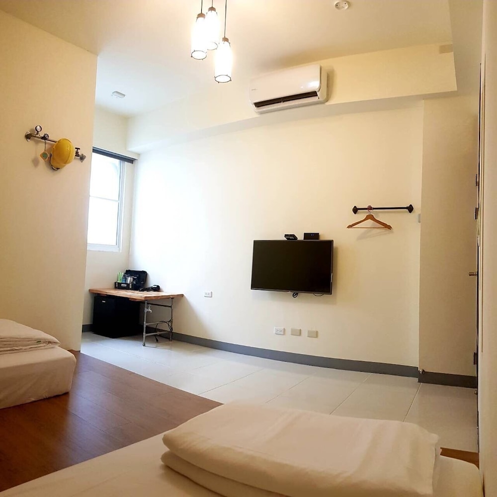 Basic Twin Room photo 2