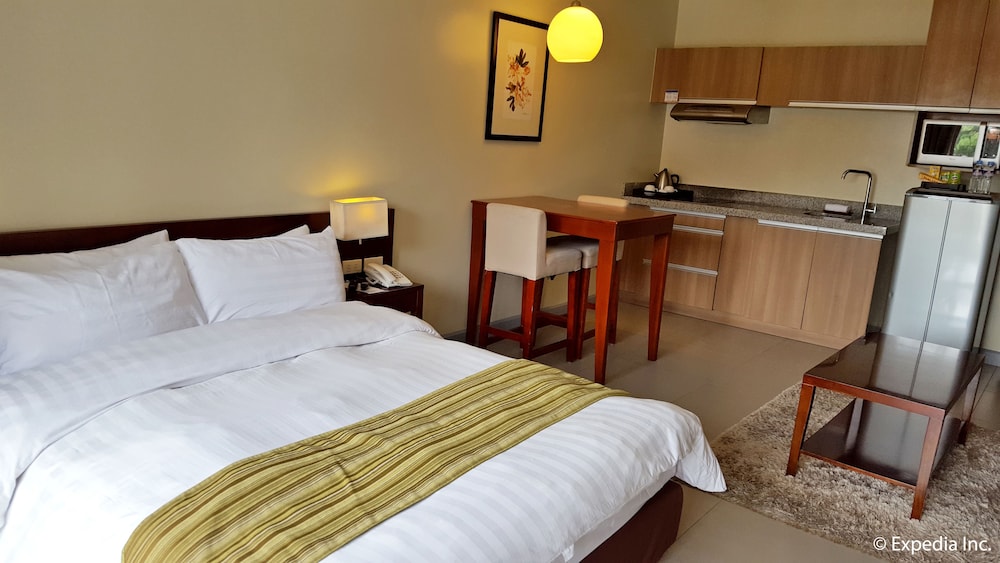 Superior Room, 1 Queen Bed