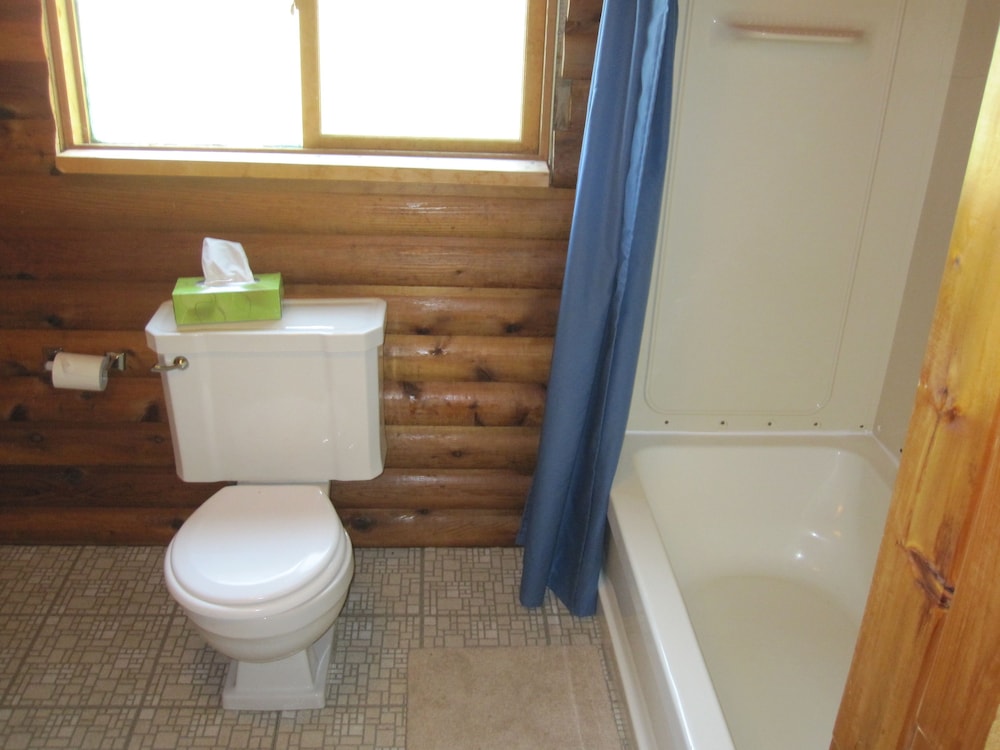 Cabin (5) photo 3