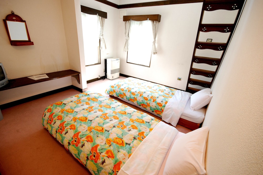 Quadruple Room (with Loft) photo 2