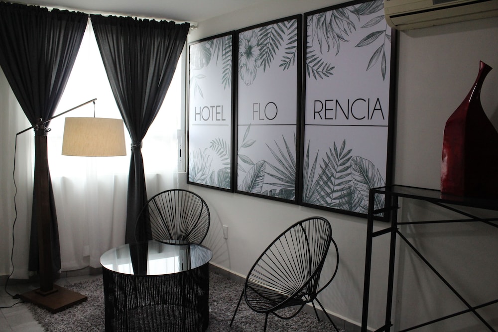 Junior Room, 1 King Bed, Non Smoking photo 1
