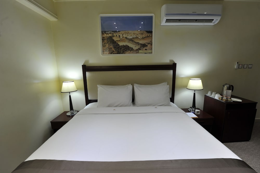 Standard Double Room, Smoking