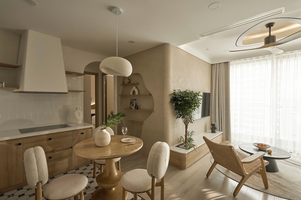 Premium Suite, Balcony, City View photo 1