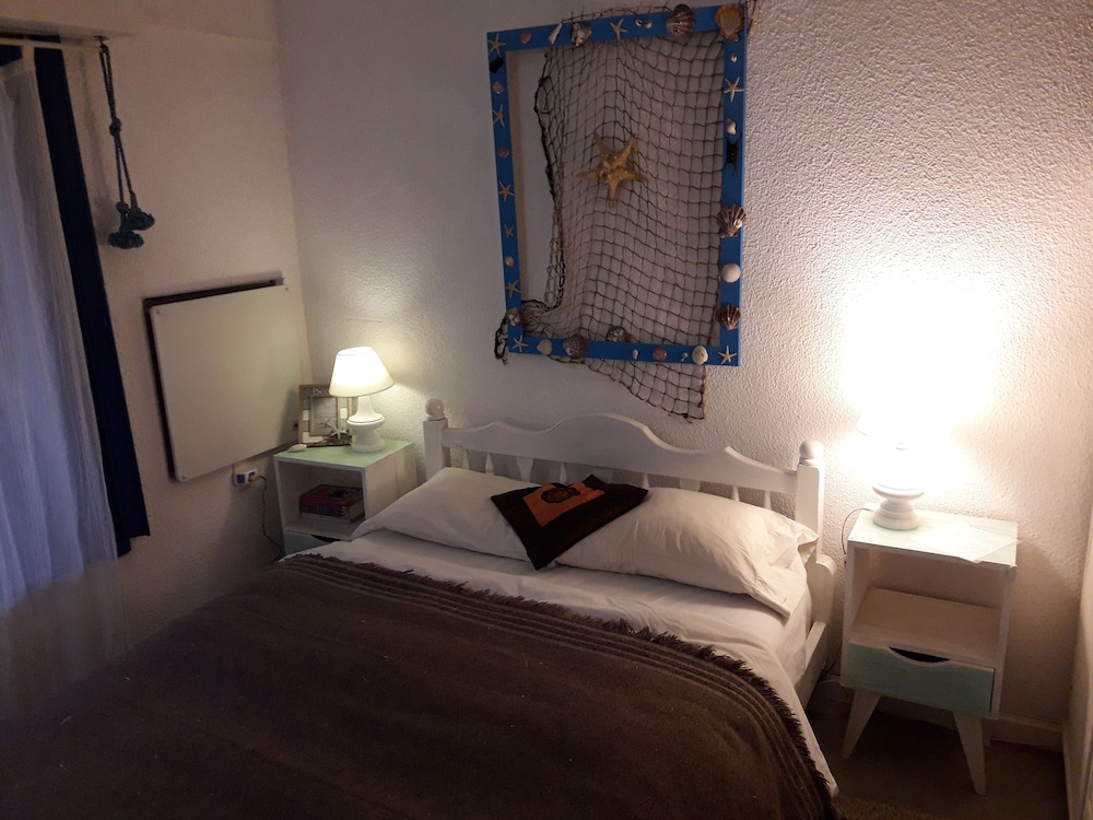 Standard House, 2 Bedrooms, Private Bathroom photo 2