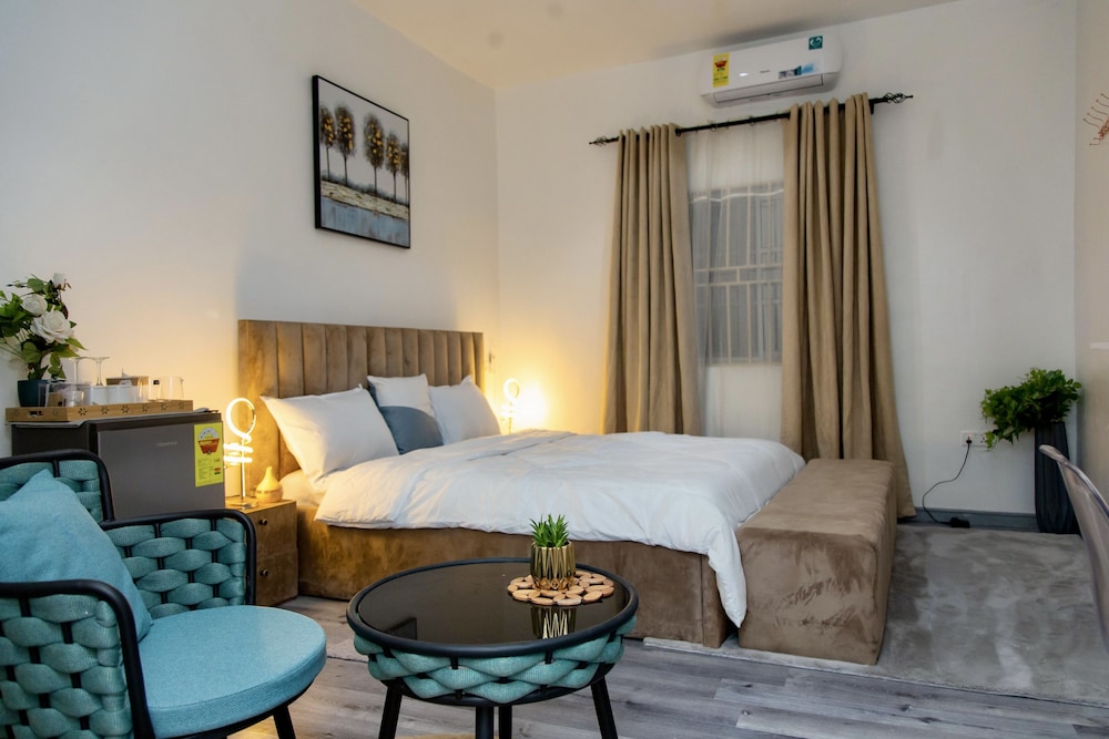 Executive Room