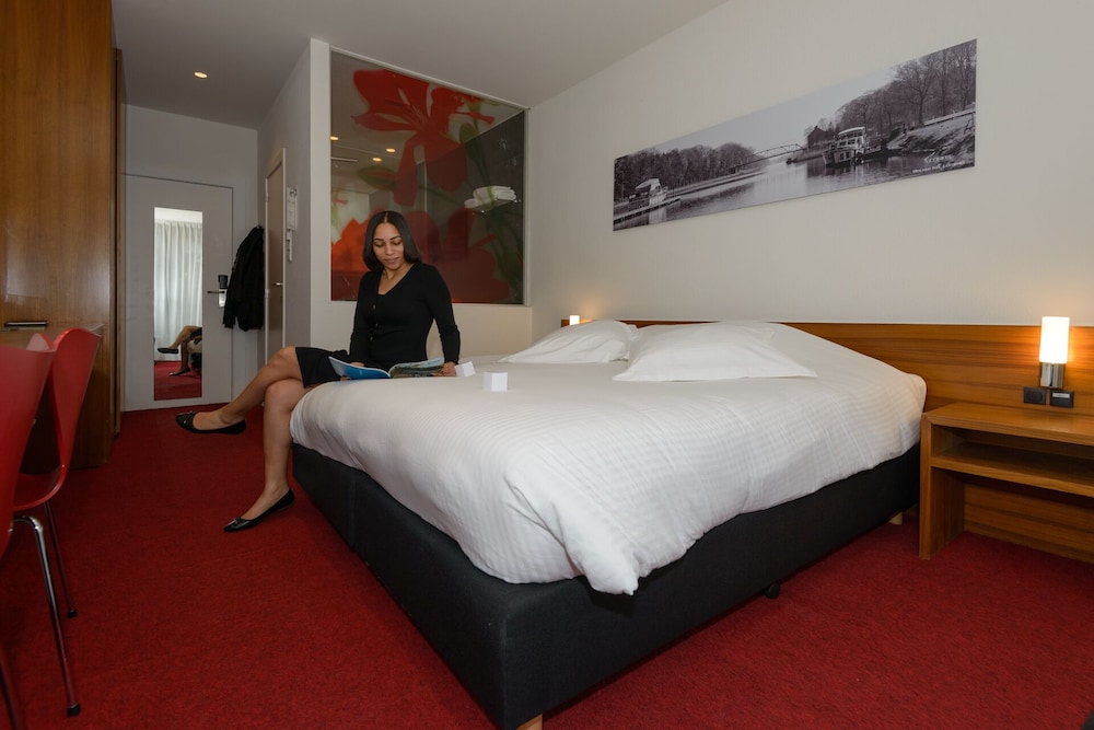 Double Room - Photo 5