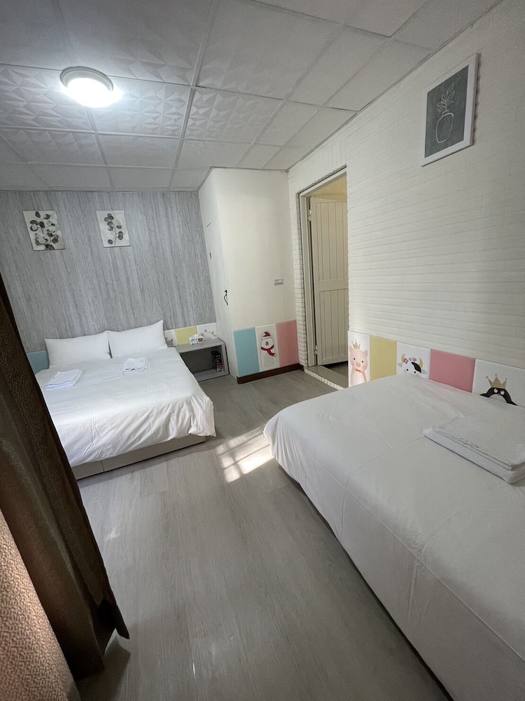 Deluxe Triple Room photo 2