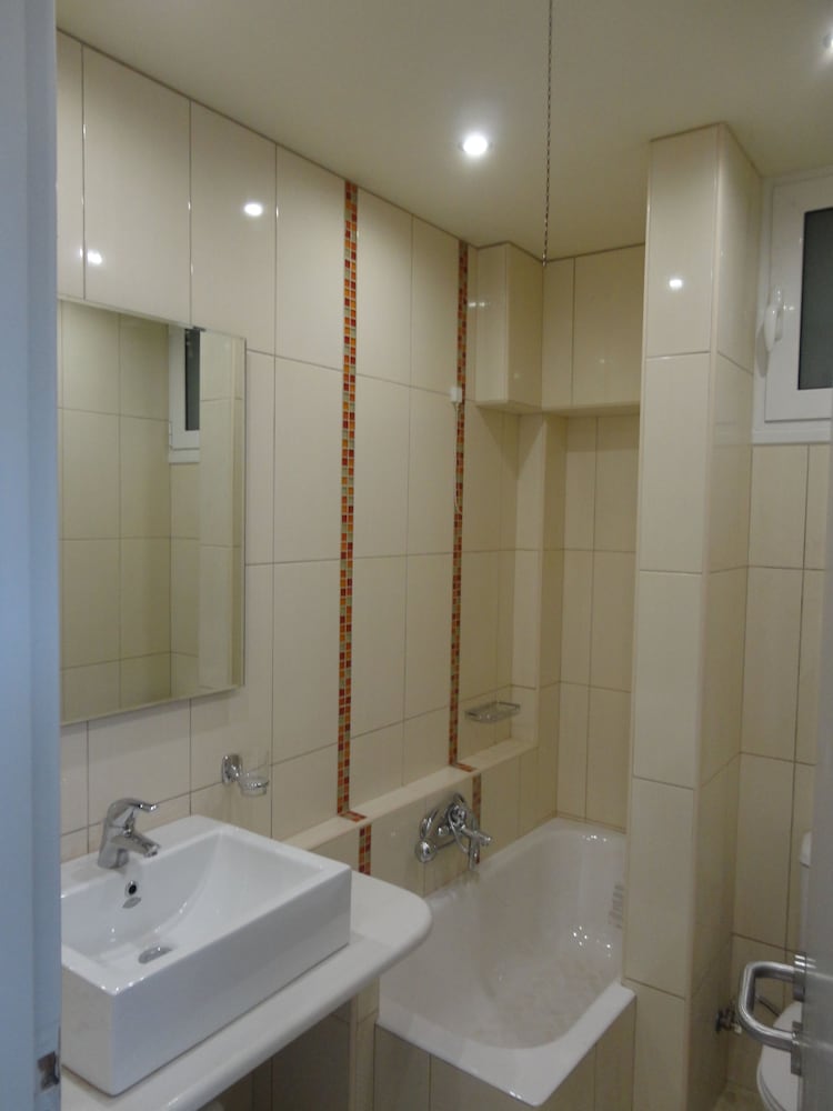 Superior Double or Twin Room, Sea View - Photo 3