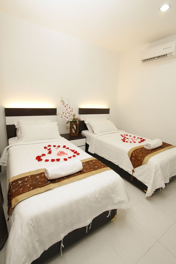 Superior Twin Room photo 3