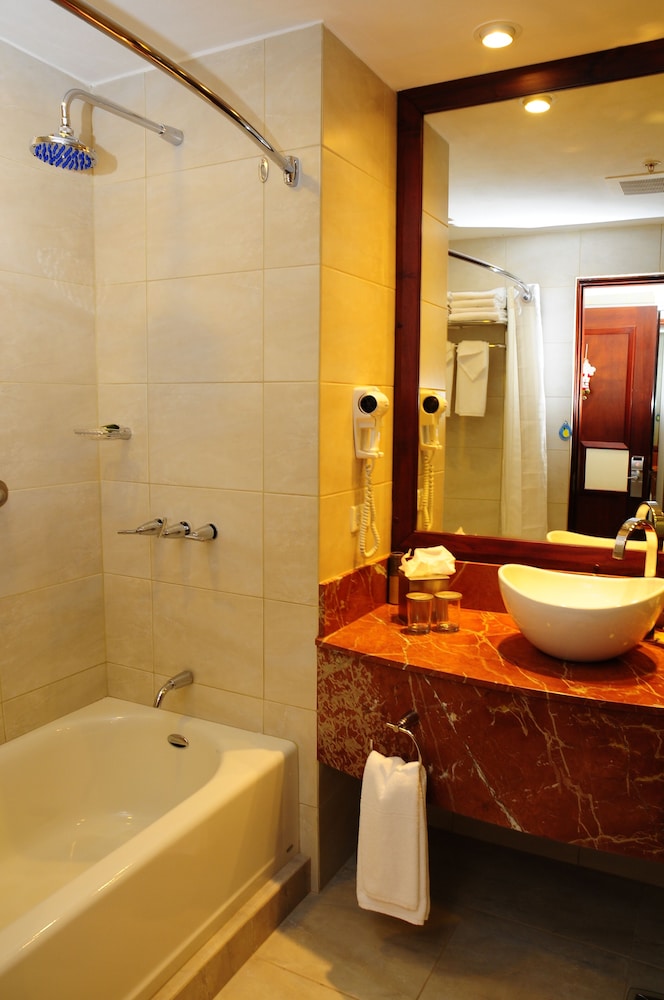 Suite, 1 Bedroom, Non Smoking - Photo 5