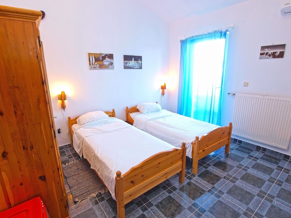 Standard Room, 1 Bedroom (1328/15324) photo 2