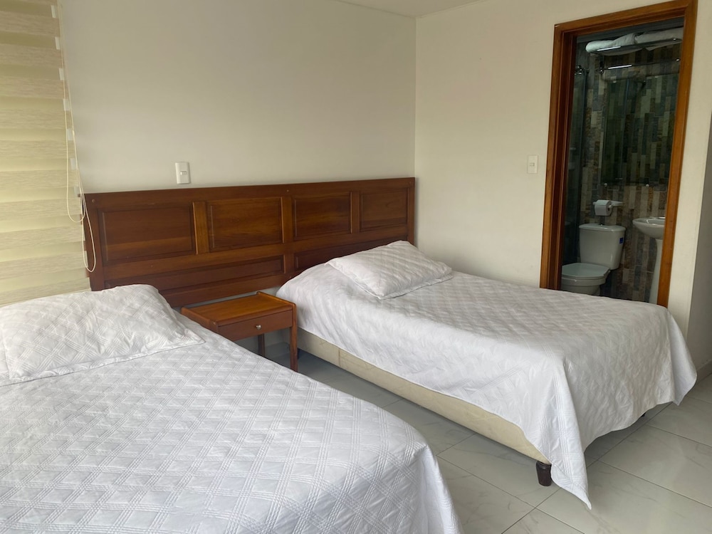 Standard Room photo 2