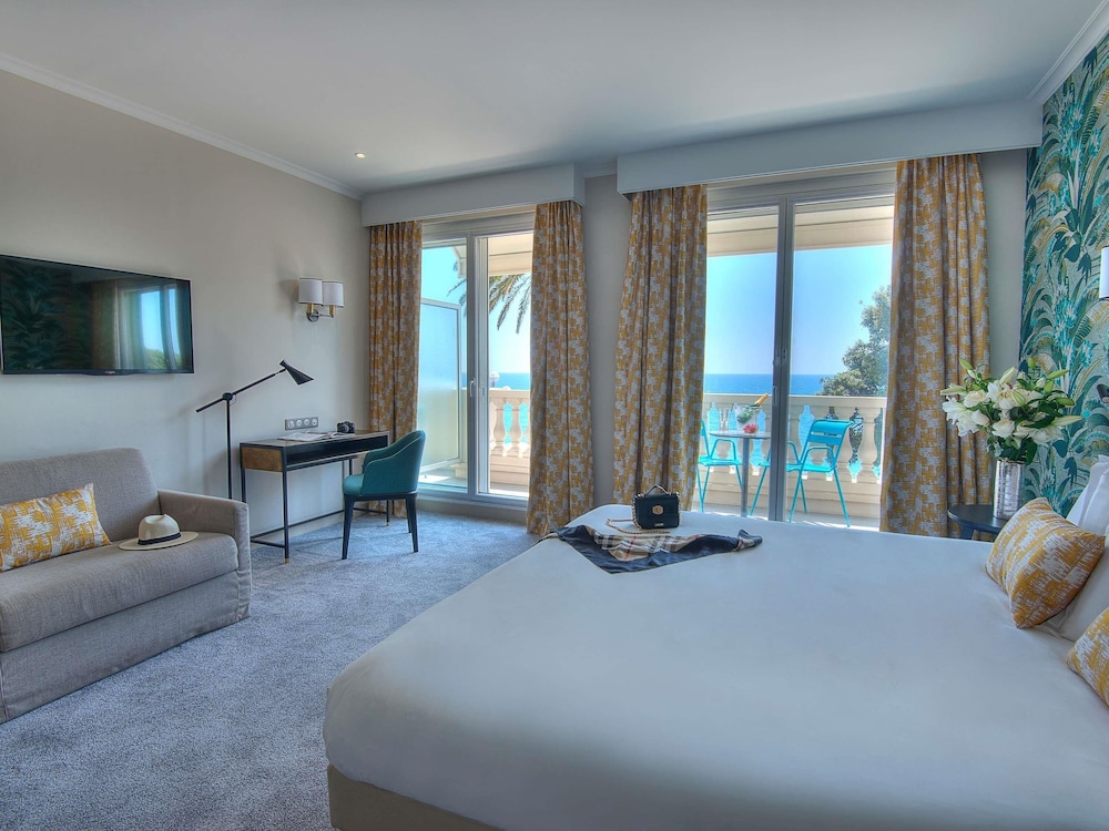 Deluxe Room, 1 Double Bed, Balcony