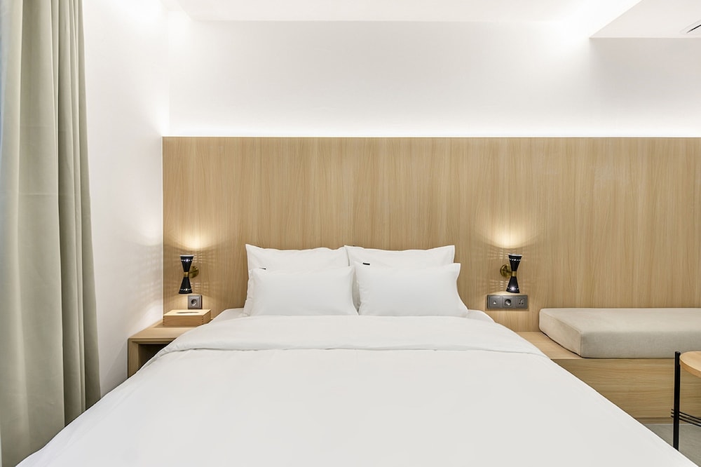 Standard Room - Photo 10