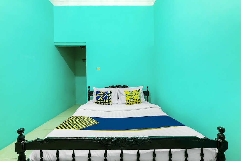 Basic Double Room photo 2