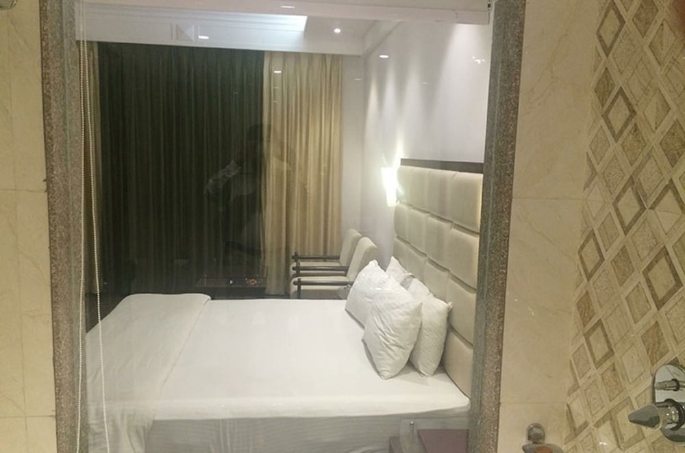 Superior Room With Balcony