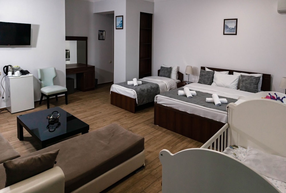 Basic Suite