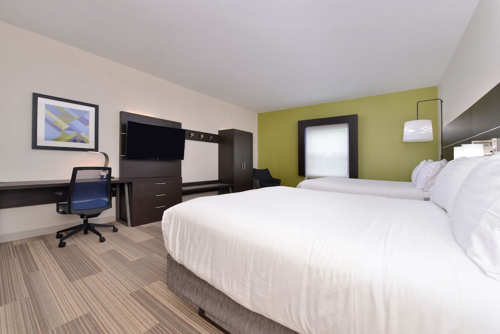 Room, Multiple Beds photo 3