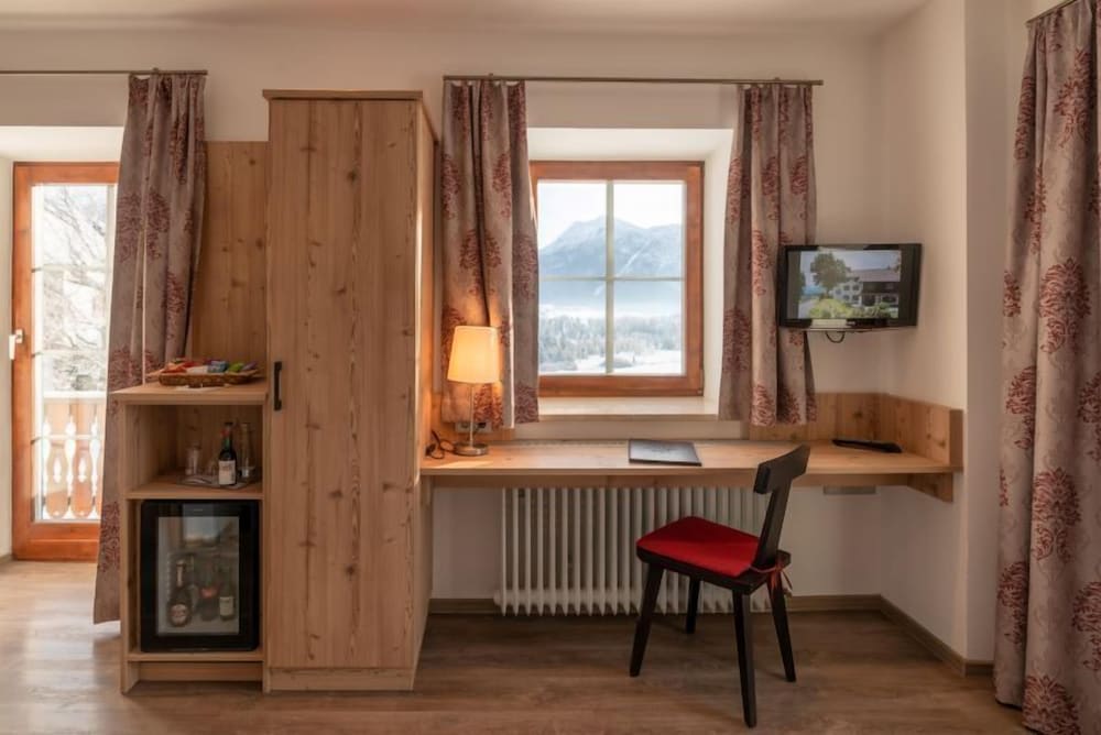 Comfort Double Room, Balcony, Mountain View photo 2