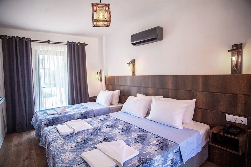 Triple Room, Non Smoking, Garden View