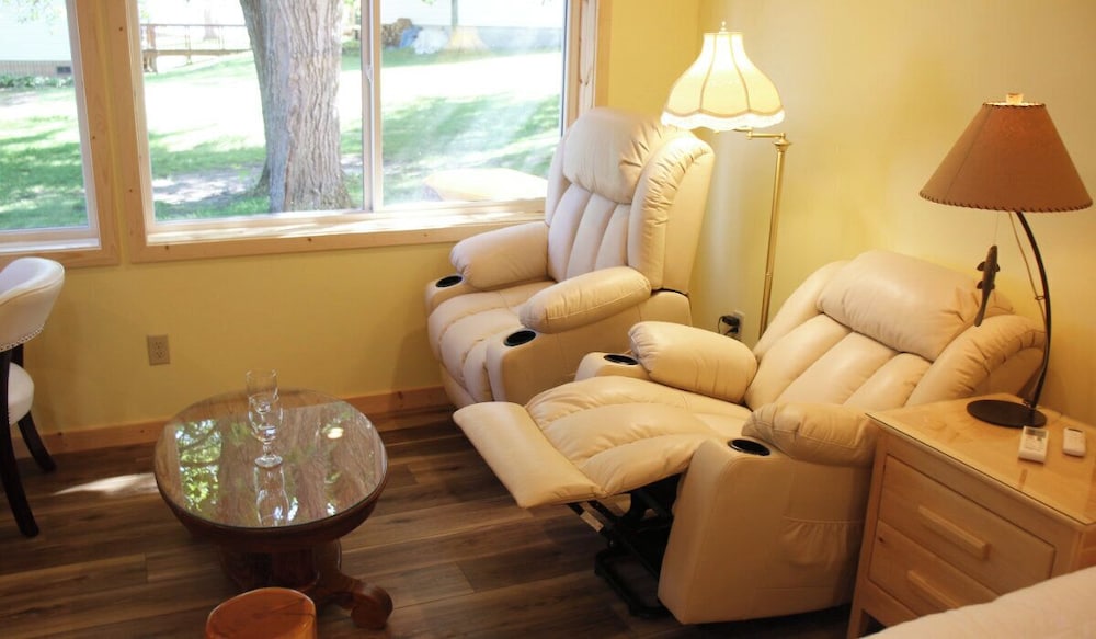 Sanctuary Suite photo 2