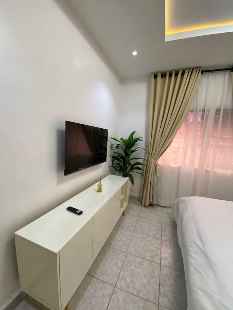 Luxury Apartment photo 1