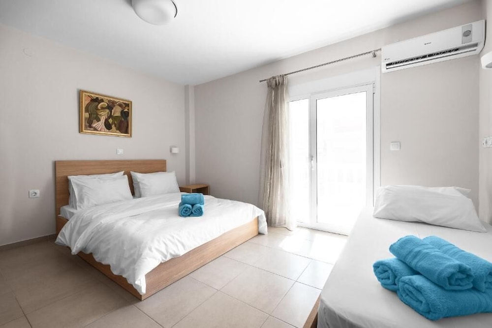 Triple Room, Balcony